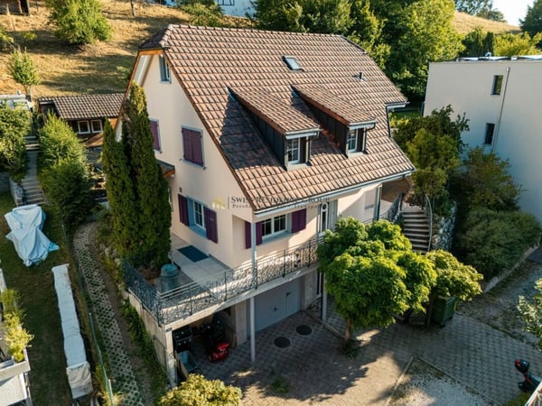 Grosszügiges 6.5-Zimmer-Einfamilienhaus mit Traumgarten in Wettingen 20