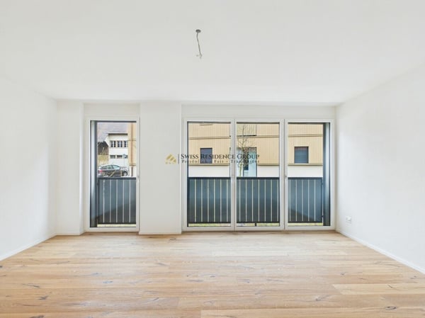 Grosszügige 5.5-Zimmer-Wohnung mit Loggia & Bad en Suite 8