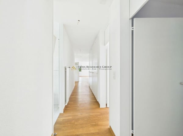Grosszügige 5-Zimmer-Wohnung im Grünen - stilvolles Wohnen in Riehen 10