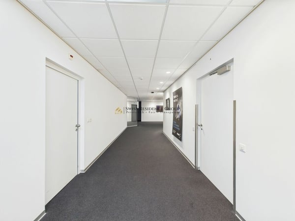 Riedmatt Center - Repräsentative Büroflächen mit optimaler Infrastruktur 4