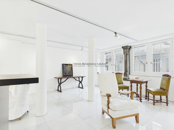 Exklusive 2.5-Zimmer-Wohnung mit Grossmünster- & Limmatblick 5