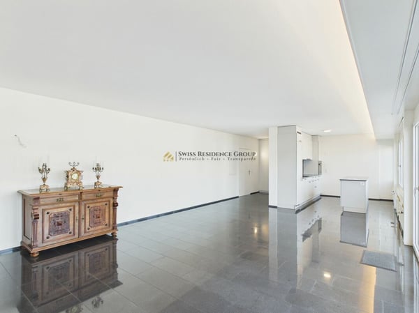 Exklusive 3.5-Zimmer-Wohnung mit Traumterrasse & Klimaanlage 3