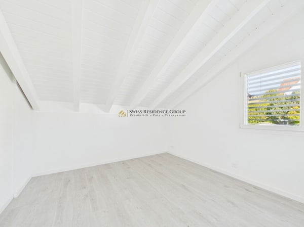 Eckhaus mit Weitsicht und Entwicklungspotenzial in Lanzenhäusern 17