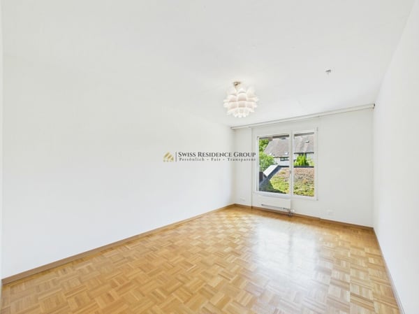 Wohntraum für Familien, stilvolles Haus mit Garten in Ebmatingen 9
