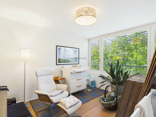 Lichtdurchflutete 4.5-Zimmer-Wohnung mit grosszügigem Sonnenbalkon 12