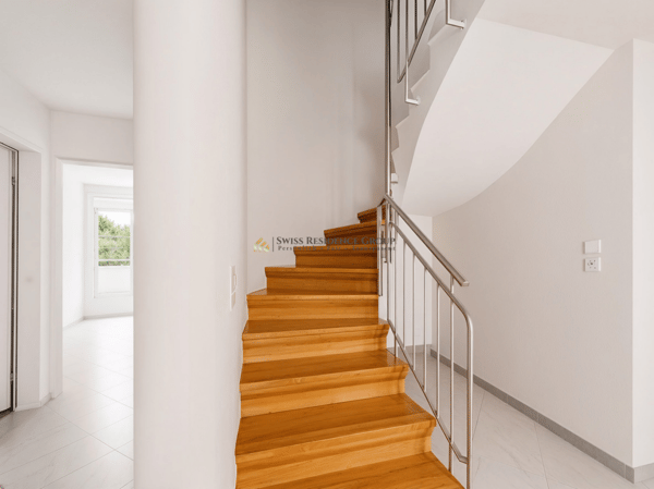 Grosszügige 5.5-Zimmer-Maisonette mit viel Raum zum Wohlfühlen 11