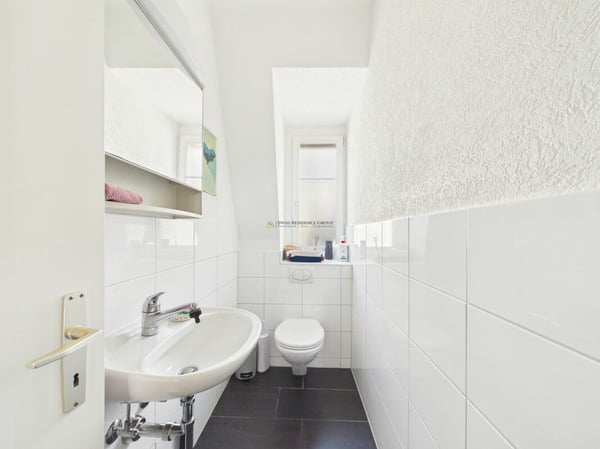 Sonniges urbanes Juwel mit Weitblick 10