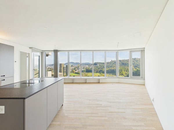 Above the Ordinary - Exklusives Wohnen im 26. Stock des Pilatus Towers