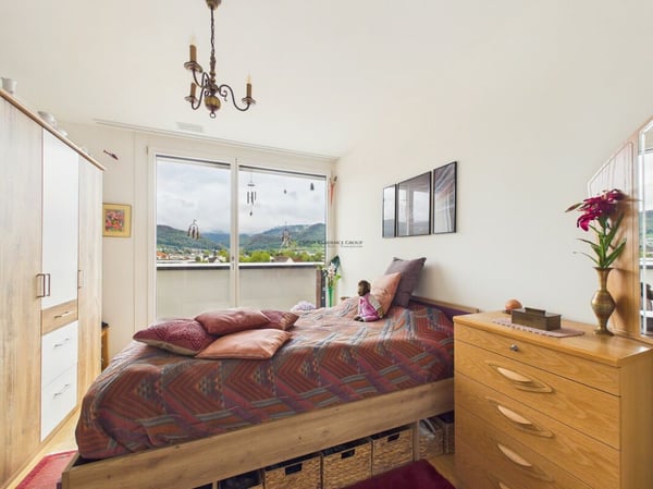 Exklusives Penthouse mit 360° Panoramablick und grosszügigem Wohnkomfort 12