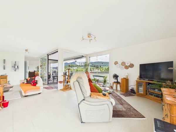 Exklusives Penthouse mit 360° Panoramablick und grosszügigem Wohnkomfort 8