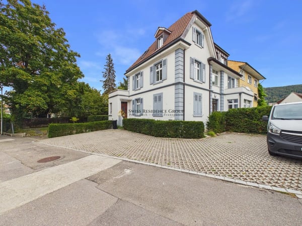 9.5-Zimmer-Villa - Grosszügigkeit, Vielseitigkeit und Raum 3