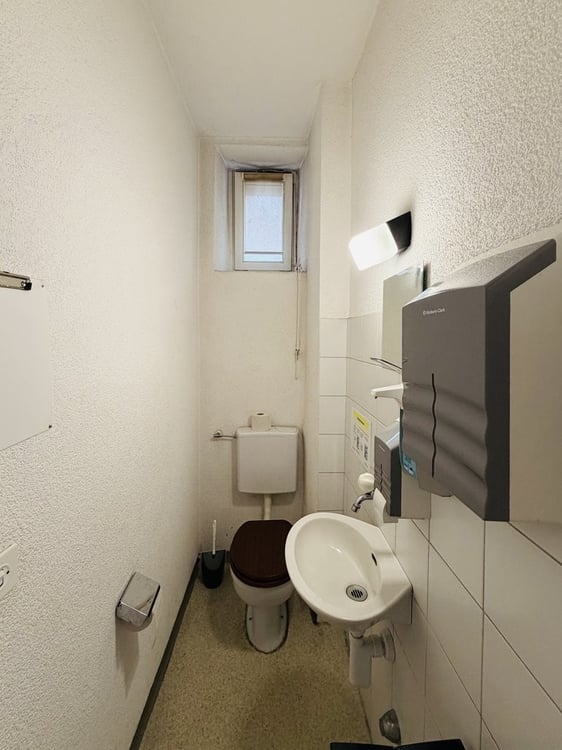 Gewerbe-Praxisräumlichkeiten im Herzen von Solothurn! 9