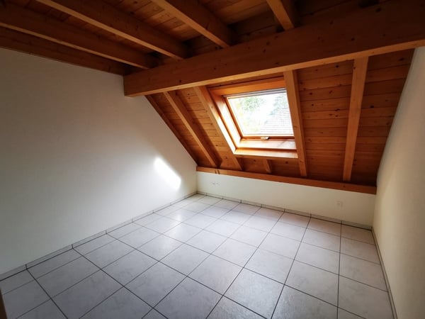 4.5-Zimmer-Wohnung im 2. OG mit Galerie 9