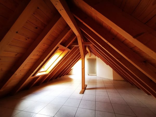4.5-Zimmer-Wohnung im 2. OG mit Galerie 11