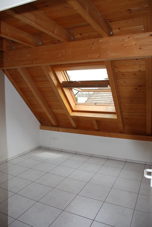 4.5-Zimmer-Wohnung im 2. OG mit Galerie 10