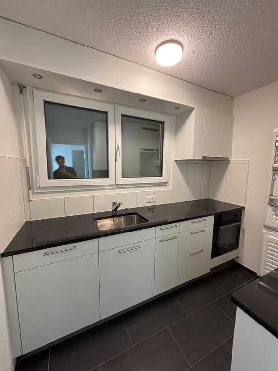 2.5-Zimmer-Wohnung im 3.OG mit Balkon 1
