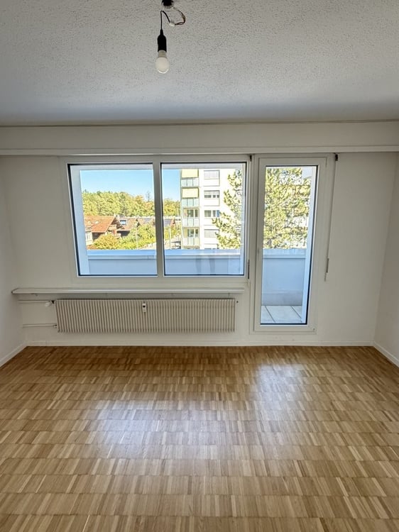2.5-Zimmer-Wohnung im 3.OG mit Balkon 5