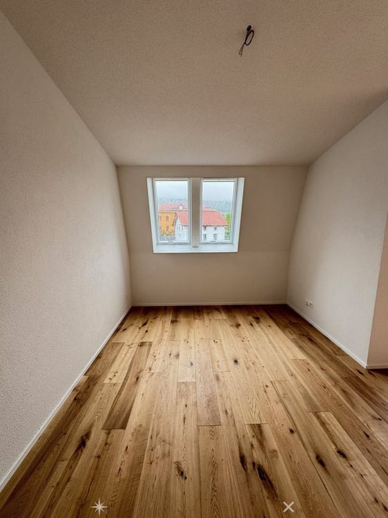 Modernes Wohnen im Neubau: 2.5-Zimmer-Wohnung mit Balkon im 3. OG 3