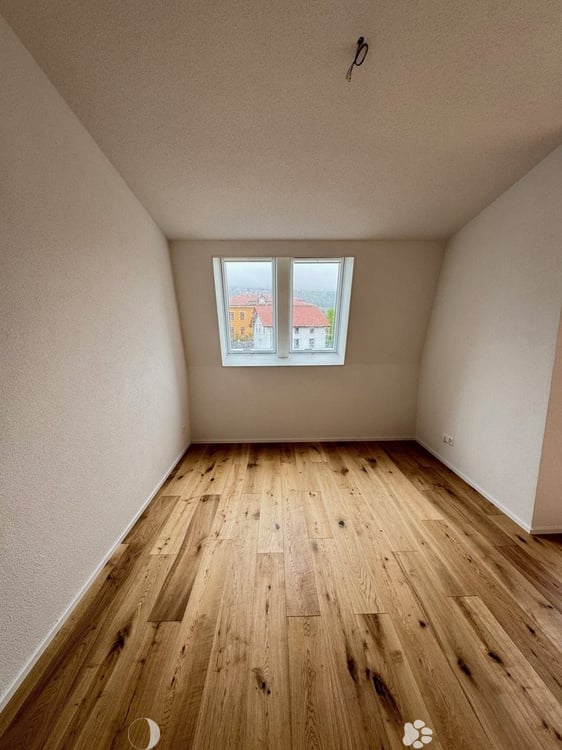 Modernes Wohnen im Neubau: 1.5-Zimmer-Wohnung mit Balkon im 3. OG 3