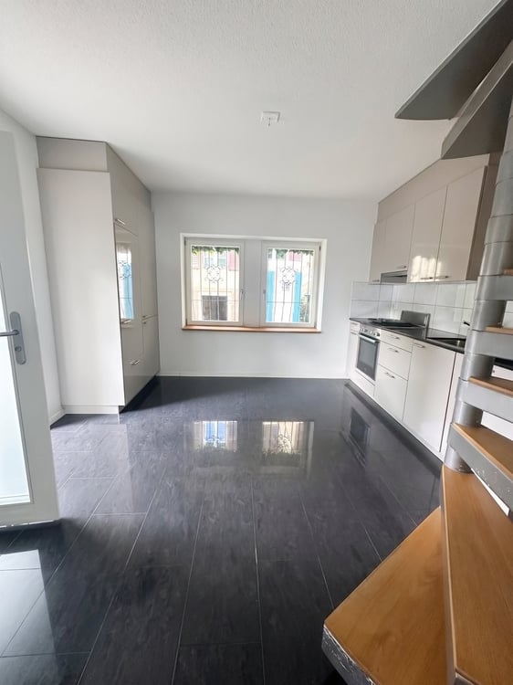 Charmantes 4.5-Zimmer-Stöckli/Haus in Biel 3