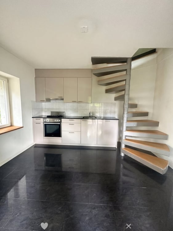 Charmantes 4.5-Zimmer-Stöckli/Haus in Biel 2