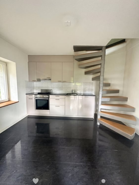 Charmantes 4.5-Zimmer-Stöckli/Haus in Biel 2