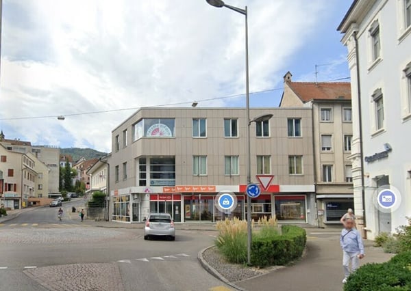 Immeuble commercial en centre-ville 1