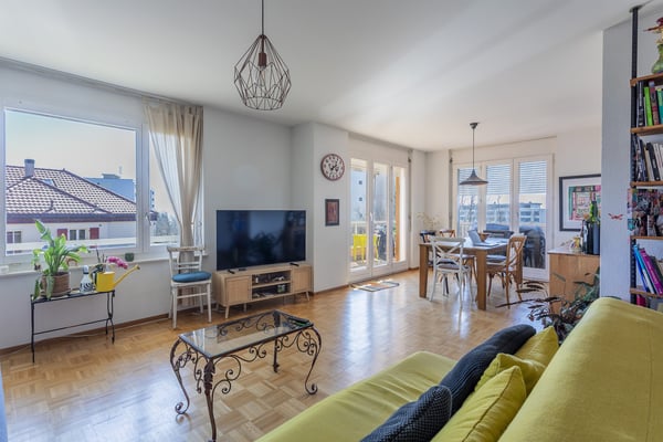 EXCLUSIVITÉ, dernier étage, 3.5/modifiable en 1.5 pièces, garage. 1