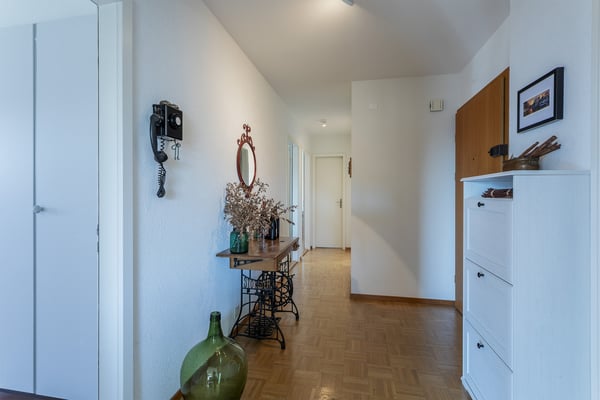 EXCLUSIVITÉ, dernier étage, 3.5/modifiable en 1.5 pièces, garage. 5