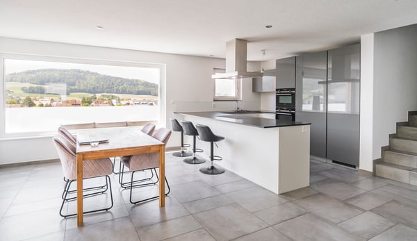 Vue panoramique pour cette villa de 6.5 pces 2