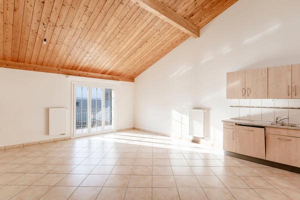 Bel immeuble de 6 appartements 3