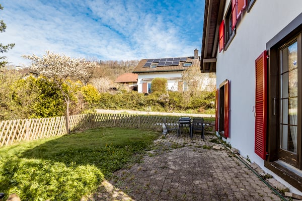 Situation prisée pour cette grande villa de 6.5 pces 13