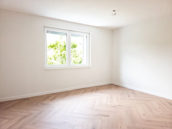Grande villa entièrement rénovée de 7.5 pces 6