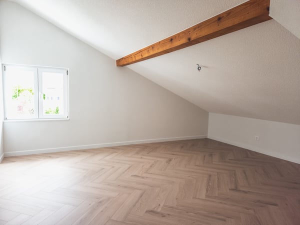Grande villa entièrement rénovée de 7.5 pces 7