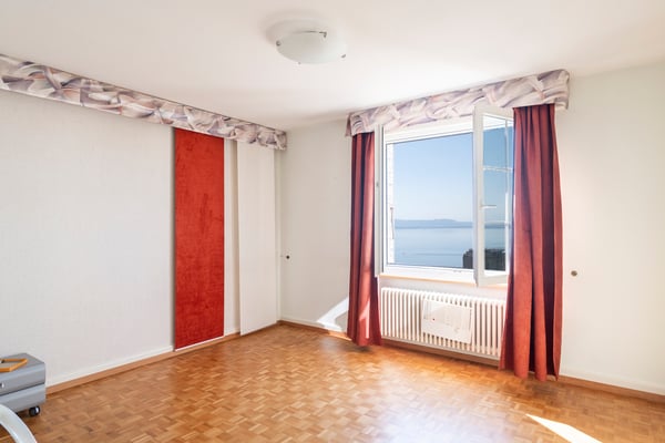 Vue imprenable sur le lac et les Alpes pour cette villa de 7.5 pièces 5