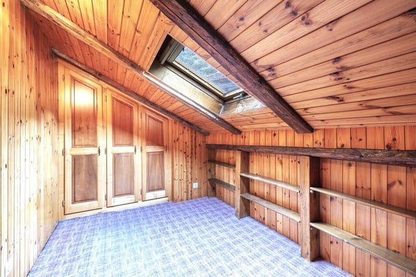 Maison villageoise de 5.5 pièces située au coeur de Roche 11