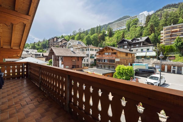 Charmant appartement style chalet avec cheminée au centre du village ! 13