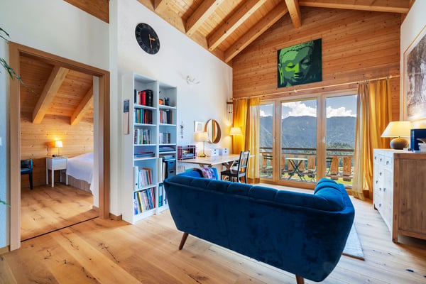 Chalet d'exception dans un quartier verdoyant et tranquille 10