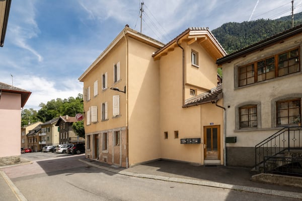 Petit immeuble de rendement entièrement loué à 20 minutes de Verbier 3