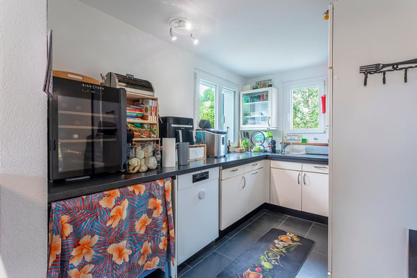 MAISON INDIVIDUELLE AVEC GARAGE BOX ET COUVERT A VOITURE 7