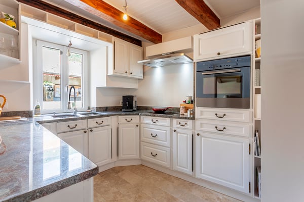 Maison de village rénovée | Volumes, charme et authenticité 4