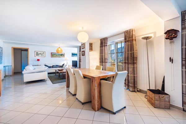 Magnifique appartement de 4.5 pièces de standing au coeur du village 6