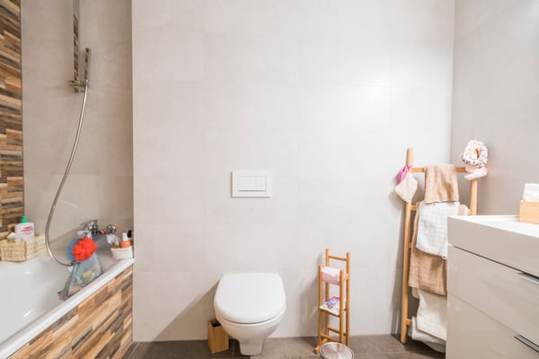 Spacieux 6.5 pièces MINERGIE avec balcon 11