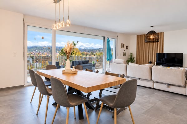Spacieux 6.5 pièces MINERGIE avec balcon 3