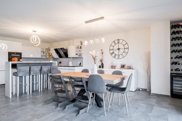 Spacieux 6.5 pièces MINERGIE avec balcon 4