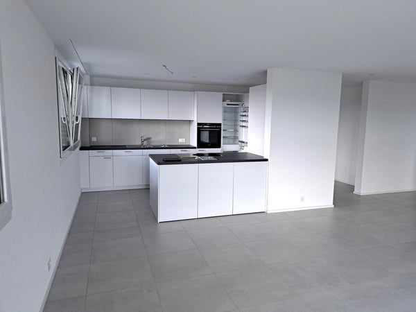 moderne Wohnung mit Balkon an ruhiger Lage mit top Ausbaustandard 1