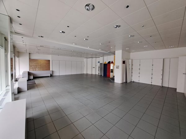 Grosse Ladenlokal im Einkaufszentrum Aesch 3
