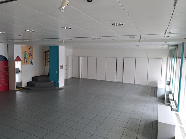 Grosse Ladenlokal im Einkaufszentrum Aesch 4