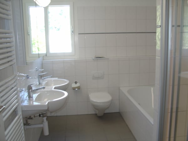 Moderne 4.5-Zimmer-Maisonettewohnung 9