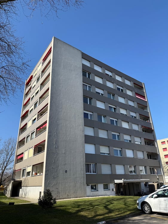 Helle 2.5-Zimmerwohnung im 7. Stock / Mietzinsaktion 7